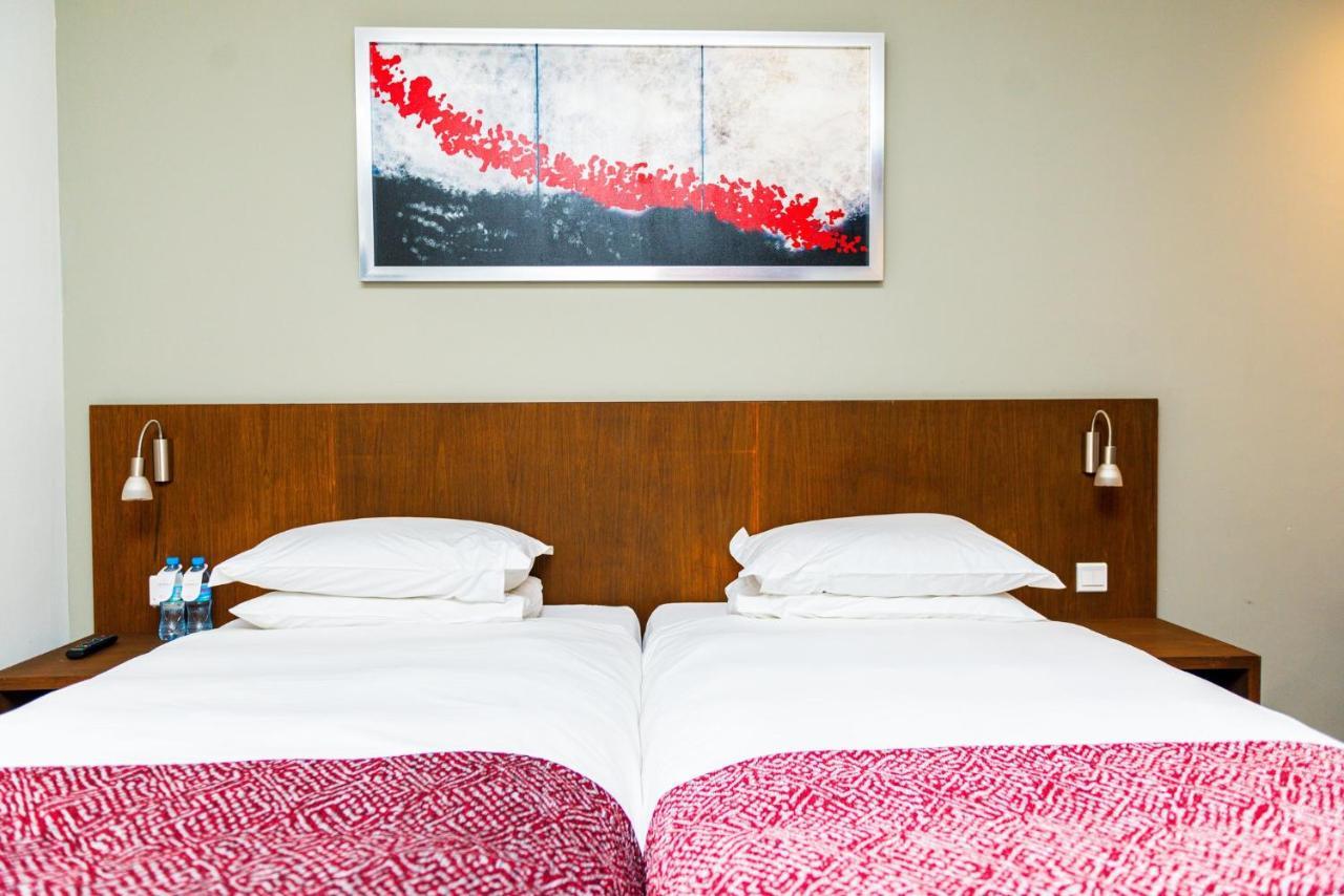 Crowne Plaza - By Ihg 4*