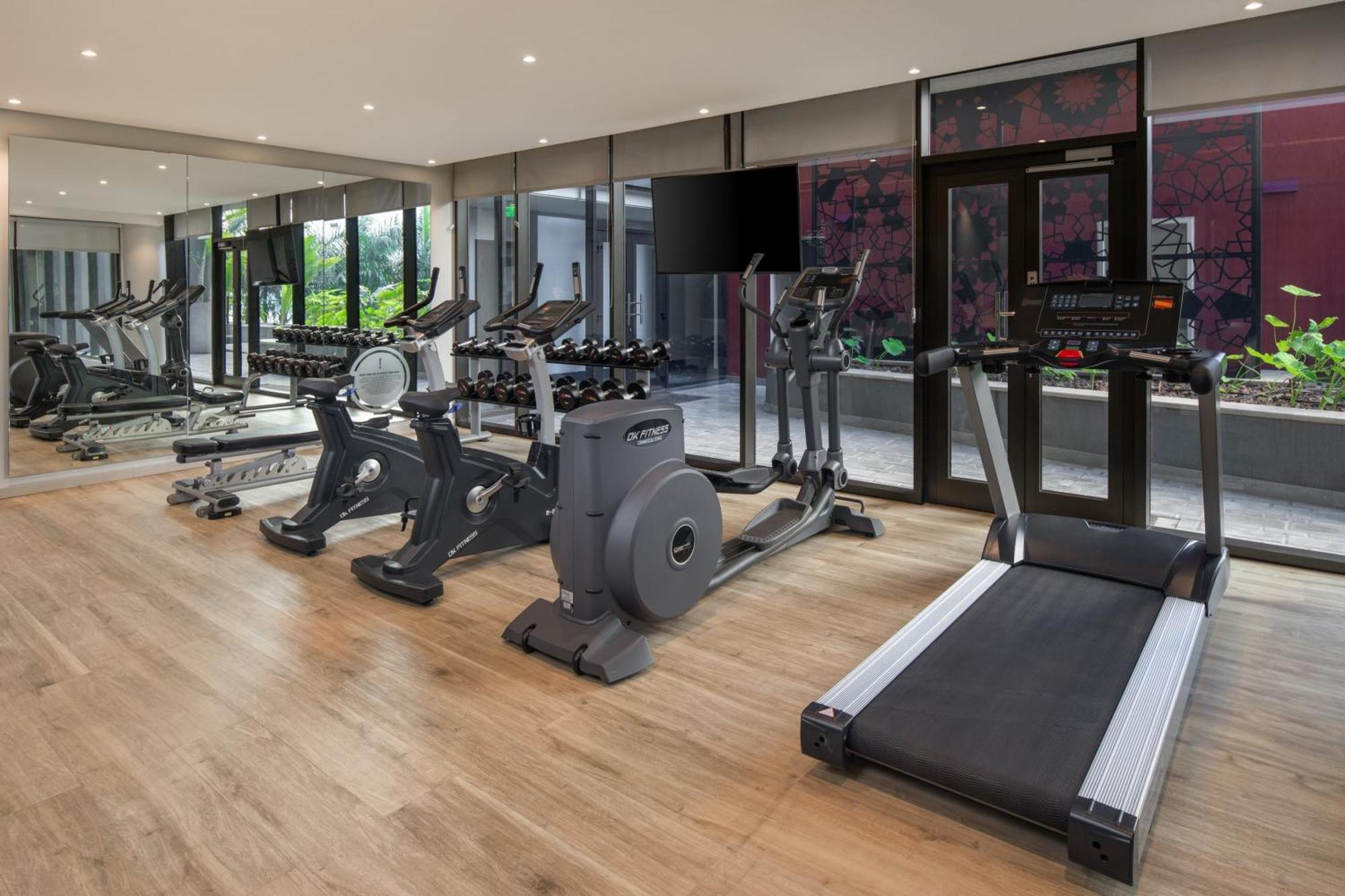 Crowne Plaza - By Ihg 4*