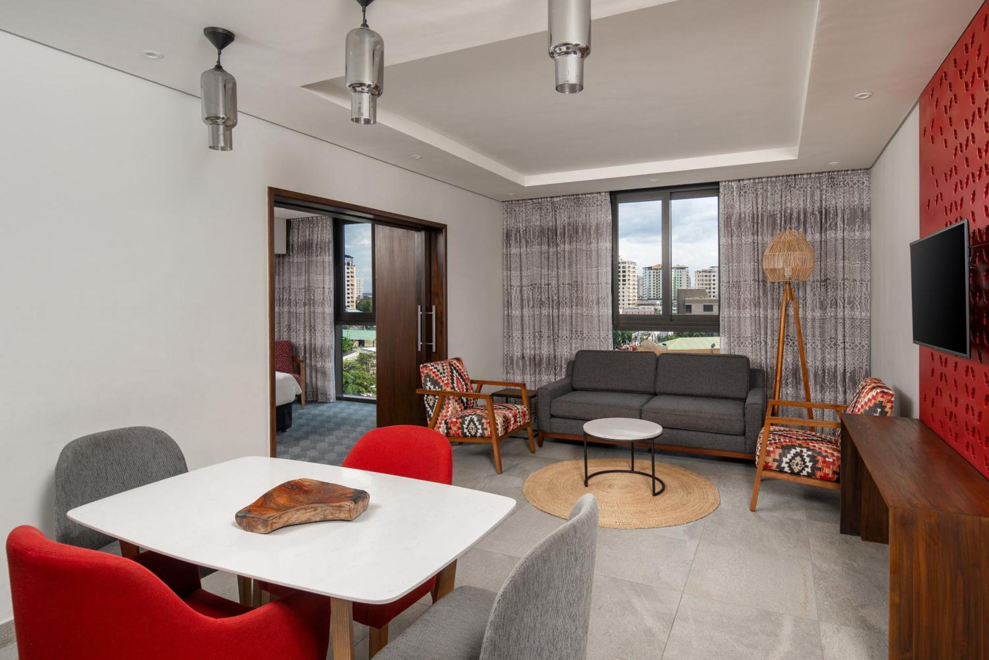 Crowne Plaza - By Ihg 4*