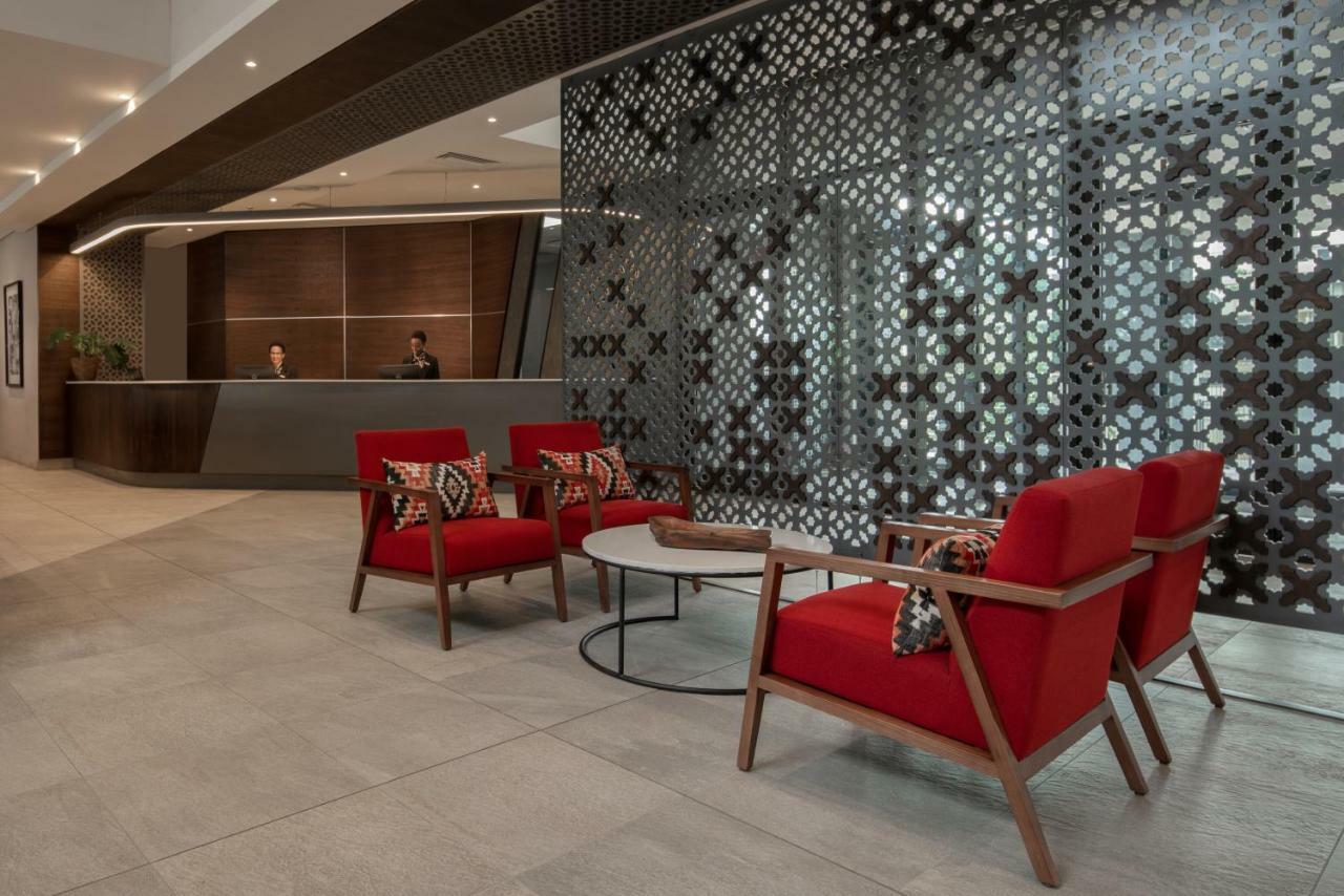 Crowne Plaza - By Ihg Hotel Dar es Salaam