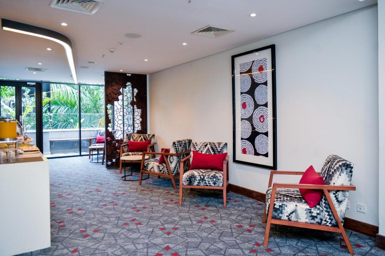 Crowne Plaza - By Ihg